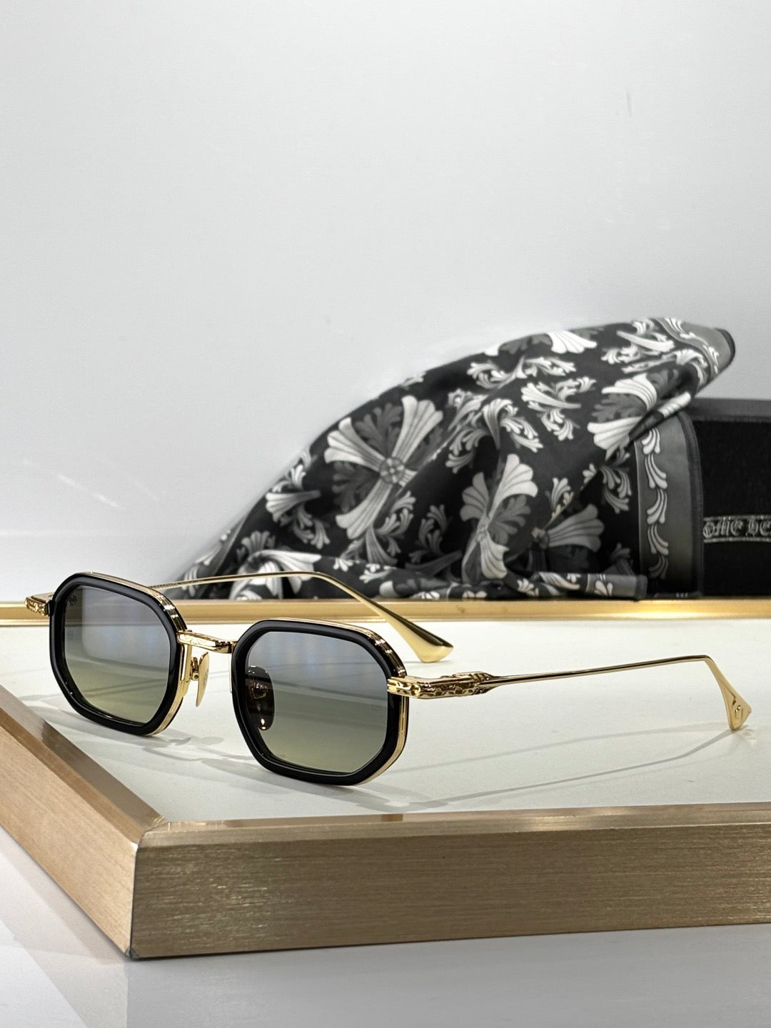 Inspired Chrome Hearts STYLIDA – Octagonal Metal Sunglasses with Zeiss Lenses (1:1 Mirror Quality)