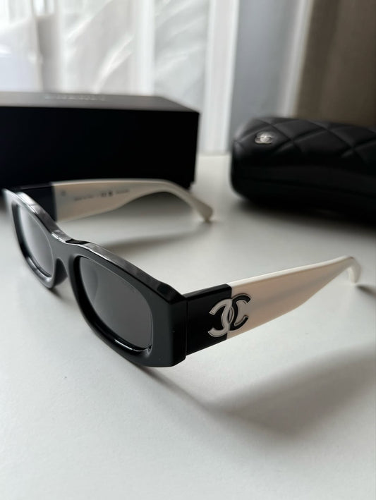 Chanel CH5525 Classic Rectangle Sunglasses (Inspired, 1:1 Mirror Quality)