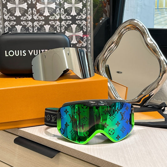 Inspired Louis Vuitton Ski Goggles – Green Monogram Lens (Unisex)