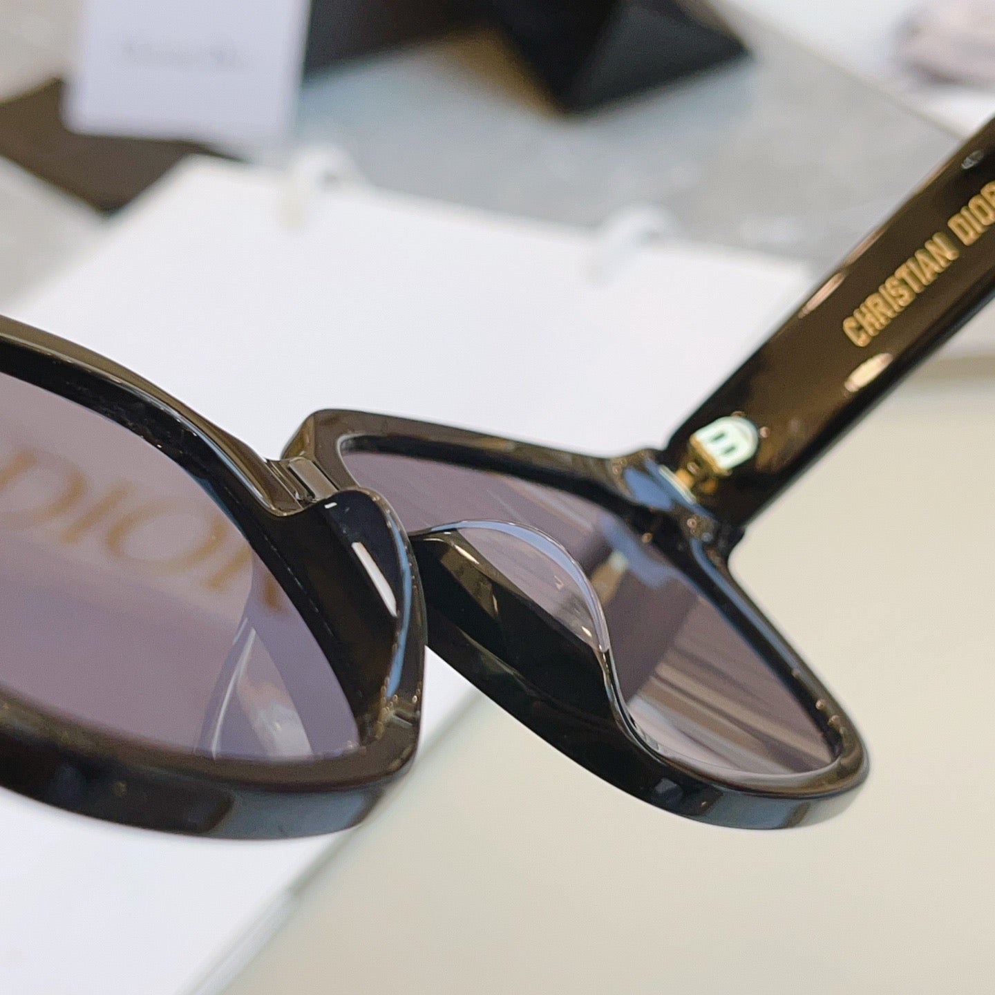 Inspired Dior Signature S7F – Oversized Square Sunglasses (1:1 Mirror Quality)- black