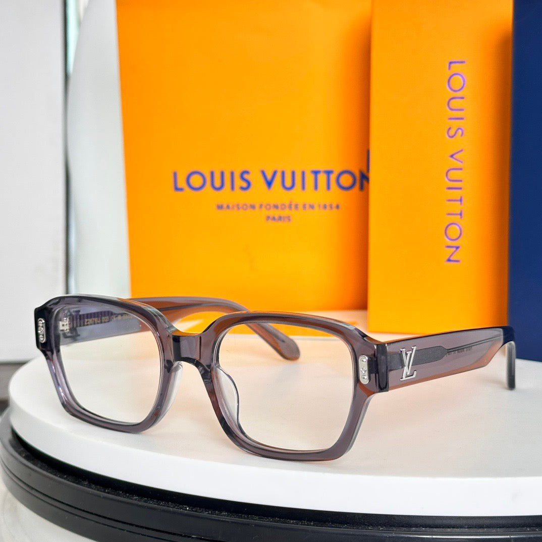 Louis Vuitton Z2676U – Oversized Square Sunglasses (Inspired, 1:1 Mirror Quality)