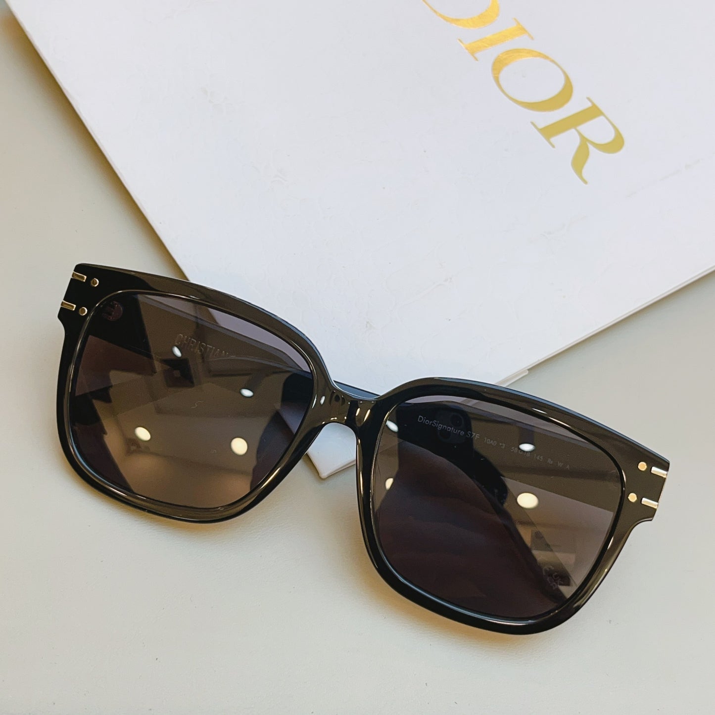 Inspired Dior Signature S7F – Oversized Square Sunglasses (1:1 Mirror Quality)- black