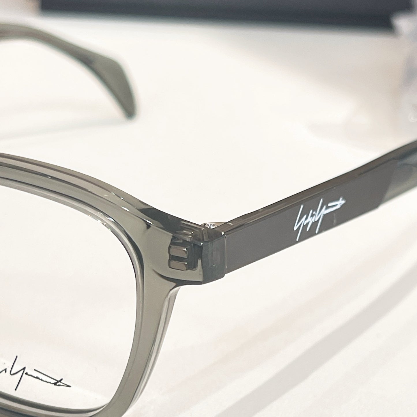 Model: 19-1006 Clear Grey Eyeglasses -Inspired Yohji Yamamoto