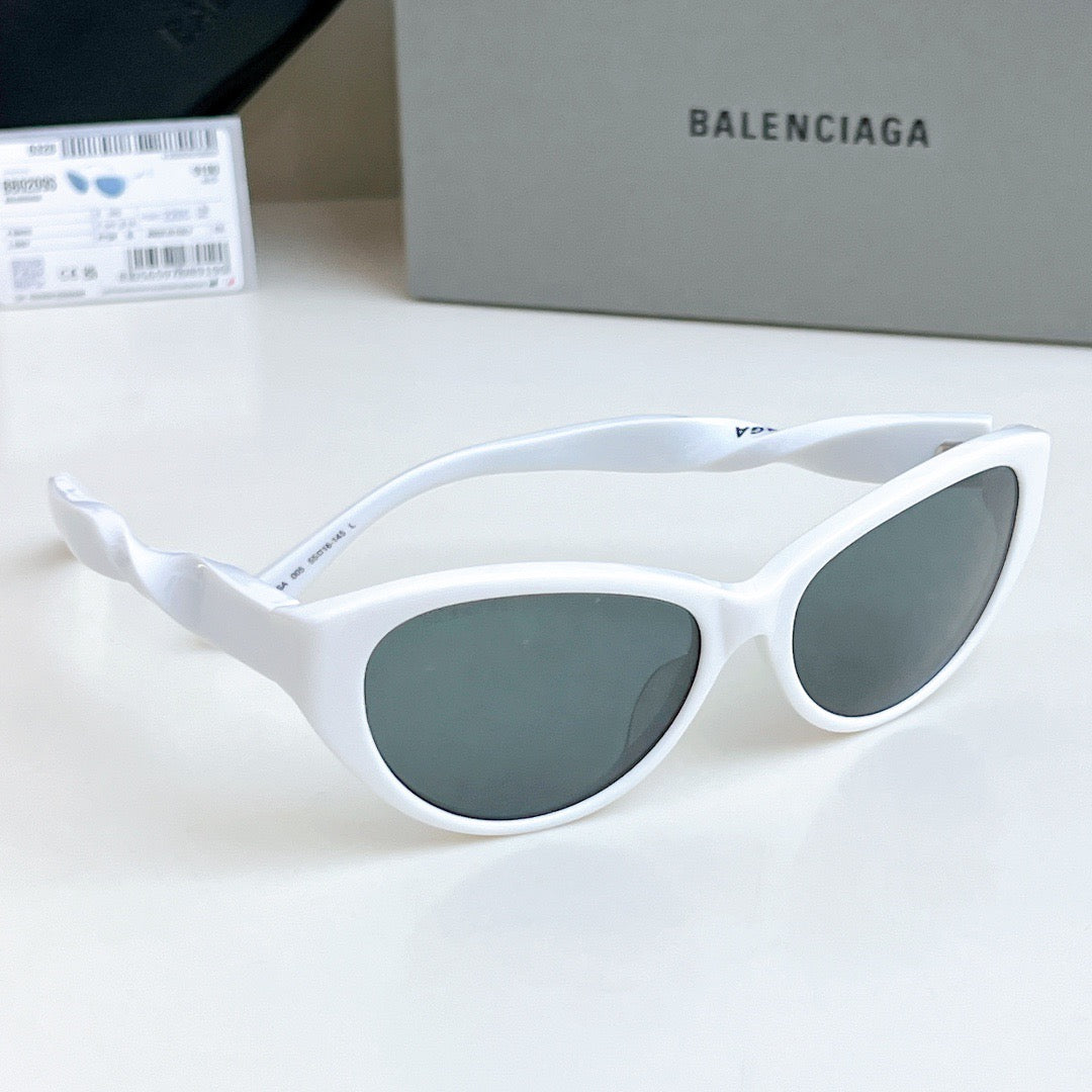 Inspired Balenciaga BB0209SA – Oval Cat-Eye Sunglasses (1:1 Mirror Quality)