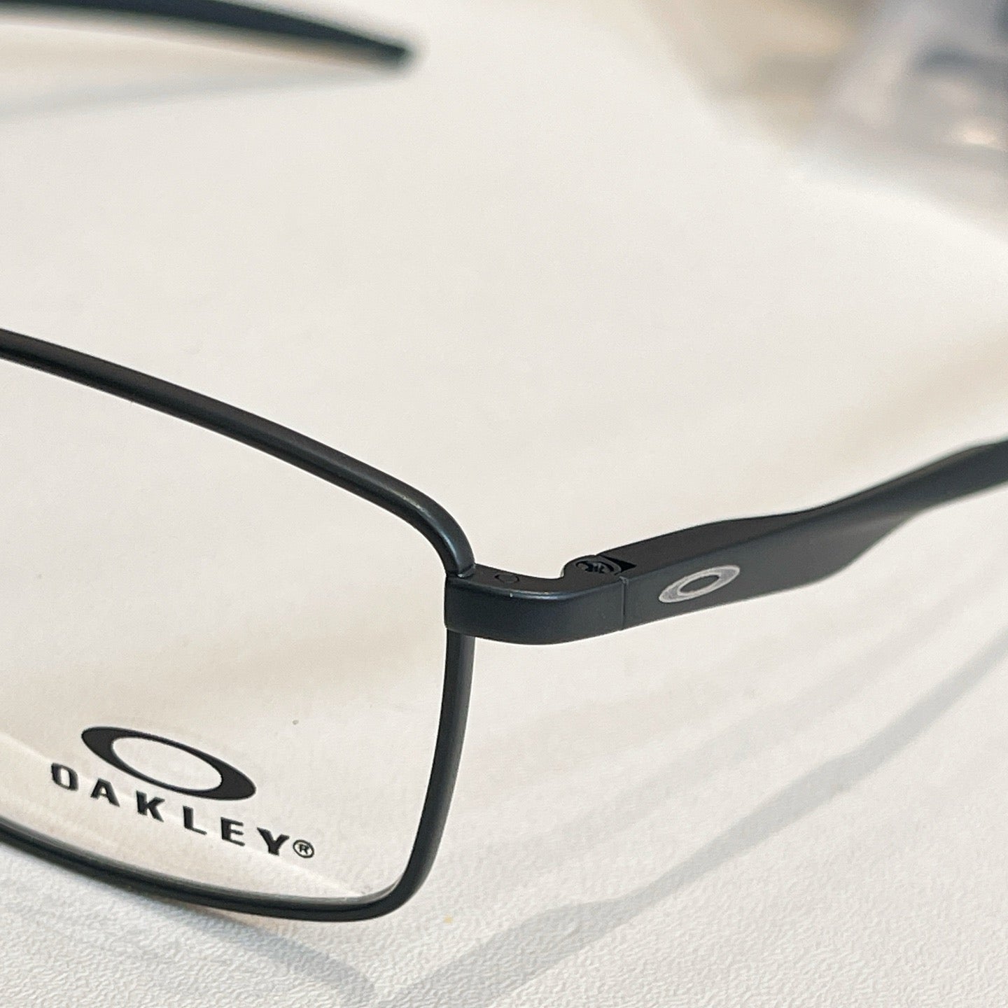 OX5121 Black Eyeglasses- Inspired by Oakley Titanium Lightweight Designer-Inspired Frame