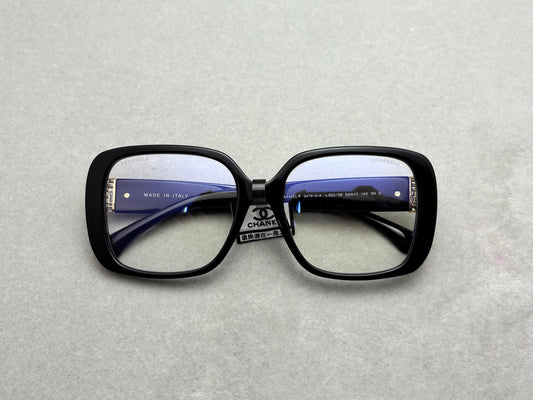 Inspired Chanel CH3479-S-A – Oversized Square Eyeglasses with Gold Detailing (1:1 Mirror Quality)