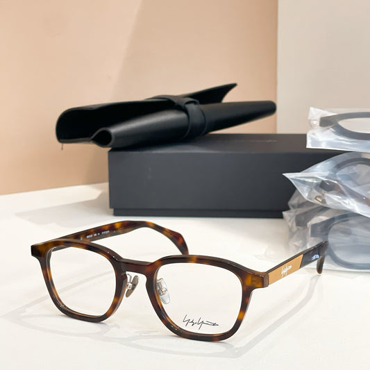 Model: 19-1006 Tortoiseshell Eyeglasses -Inspired Yohji Yamamoto