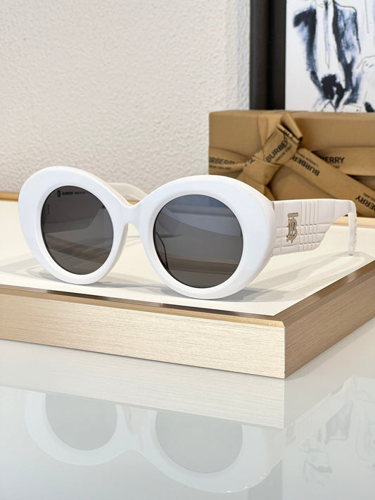 Inspired Burberry B4370U – Oversized Oval Sunglasses (1:1 Mirror Quality)- White