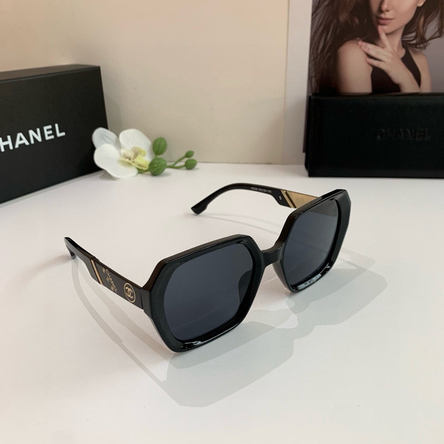 Inspired Chanel 40228 – Oversized Geometric Sunglasses (1:1 Mirror Quality)