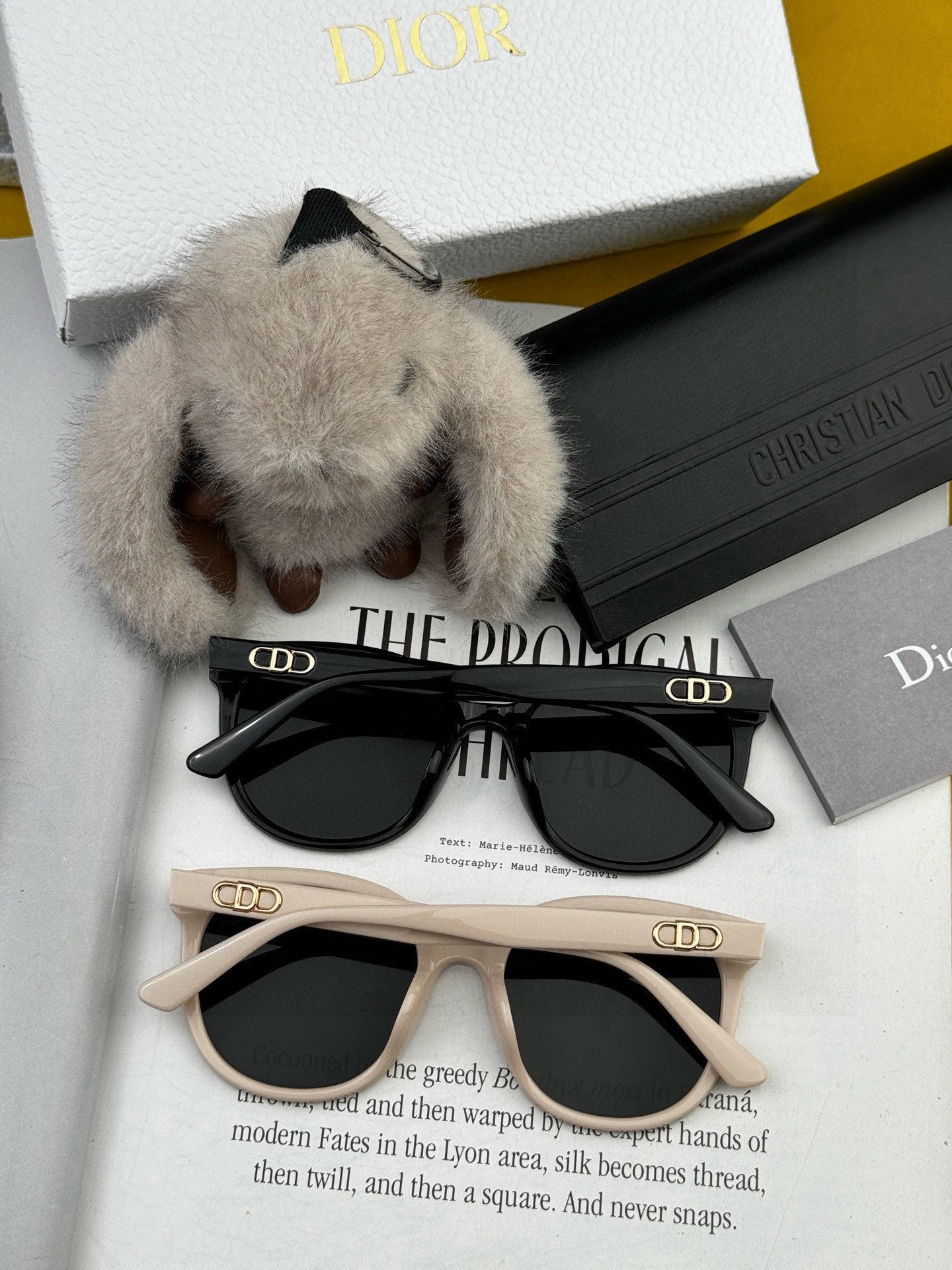 Inspired Dior CD251 – Trendy Round-Frame Polarized Sunglasses (1:1 Mirror Quality)