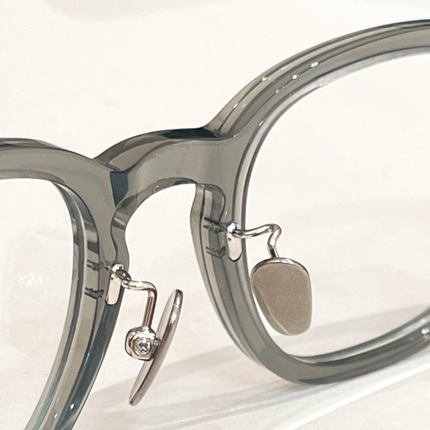 Model: 19-1006 Clear Grey Eyeglasses -Inspired Yohji Yamamoto