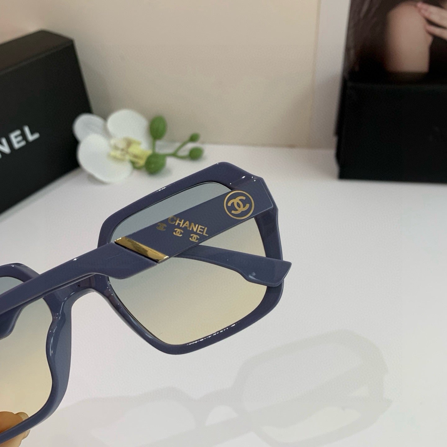 Inspired Chanel 40228 – Oversized Geometric Sunglasses (1:1 Mirror Quality)