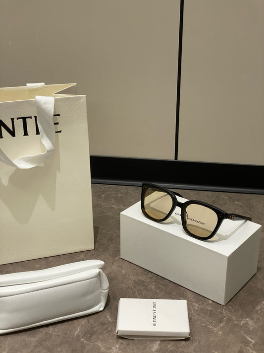 Gentle Monster Loloe 01 (BR) – Black Acetate Square Sunglasses (Inspired, 1:1 Mirror Quality)
