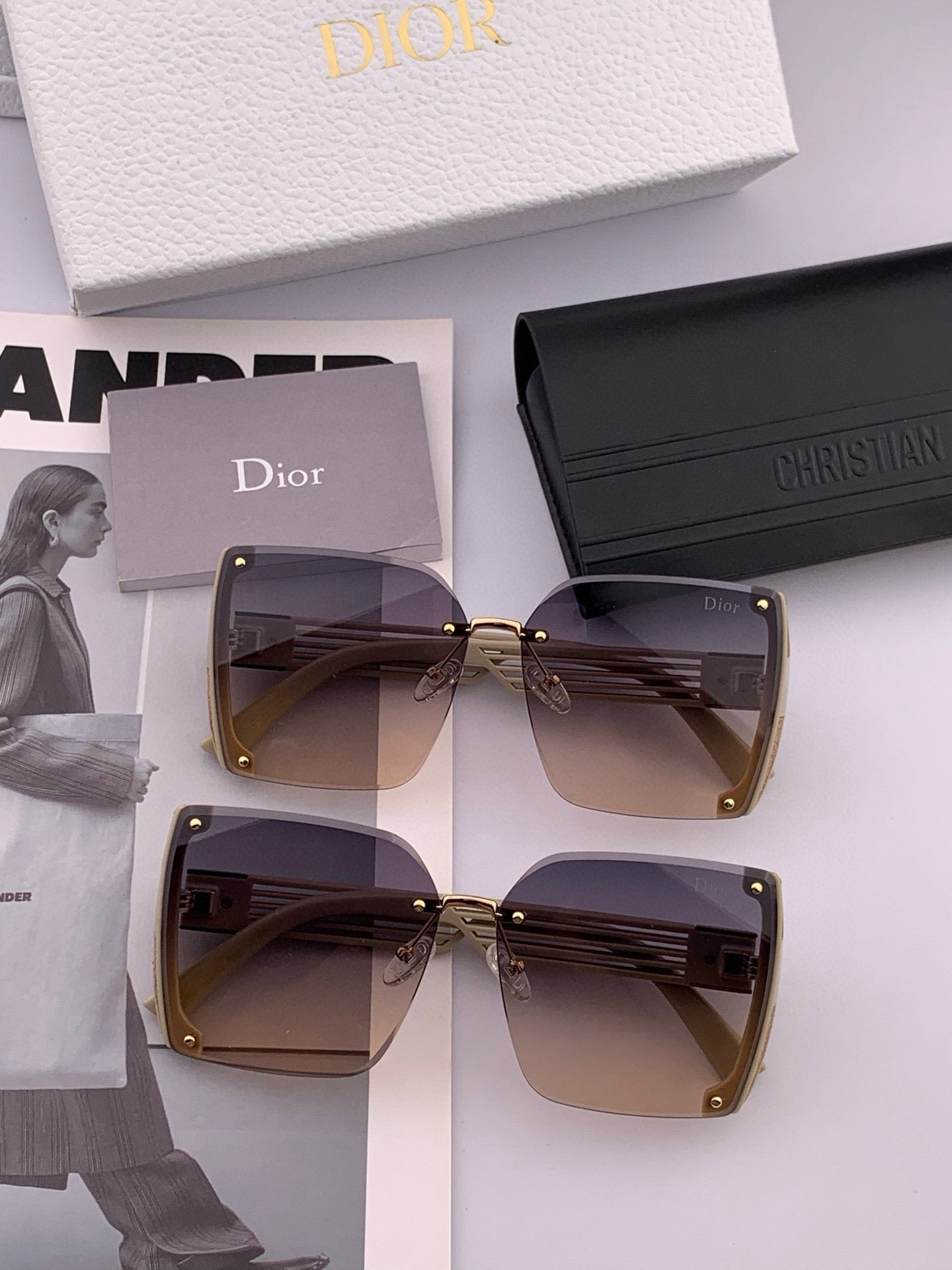 Inspired Dior CD2220 – Oversized Square Gradient Sunglasses (1:1 Mirror Quality)