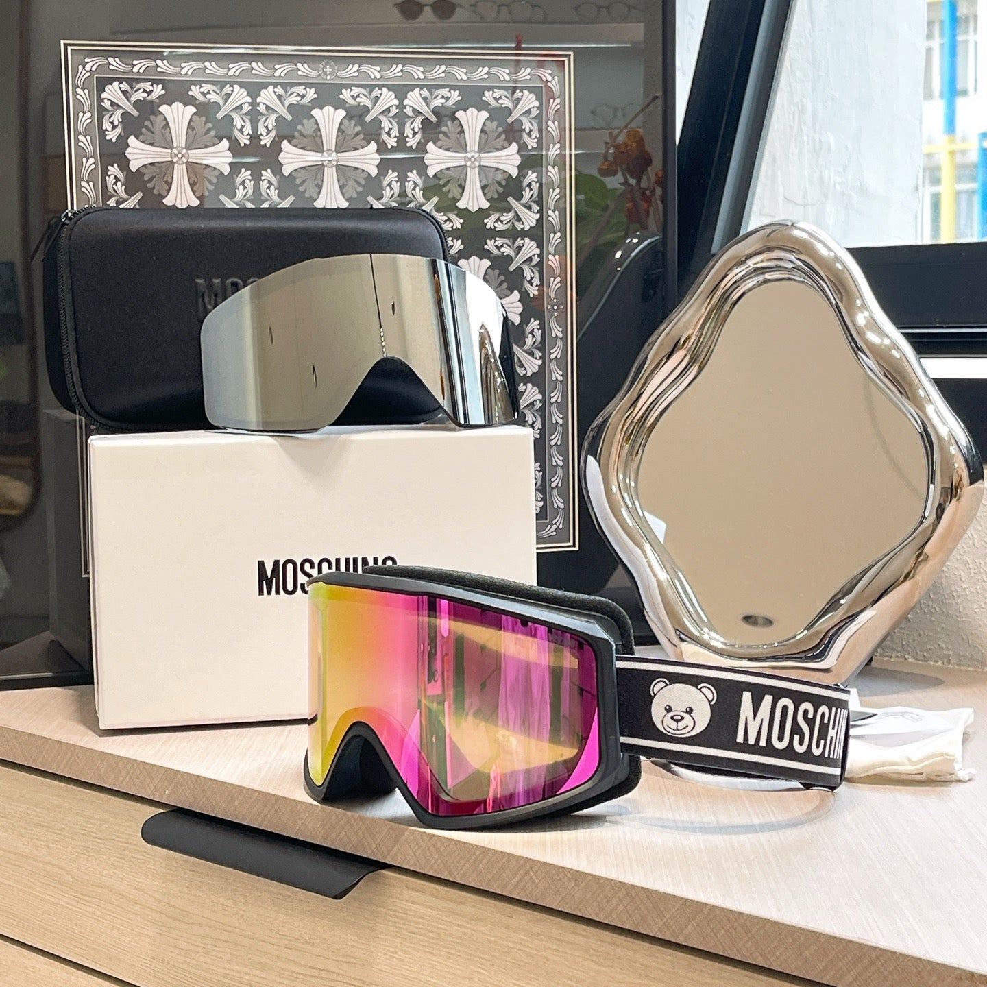 Inspired Moschino Ski Goggles – Black Teddy Strap with Mirrored Lens (Unisex)