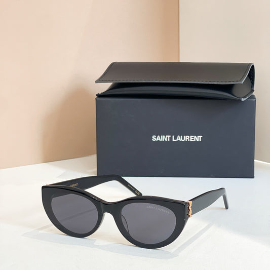 Inspired Saint Laurent SL M250 – Oversized Cat-Eye Sunglasses (1:1 Mirror Quality)