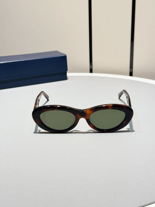 Inspired Louis Vuitton Z1983E – Oval Tortoiseshell Sunglasses (1:1 Mirror Quality)