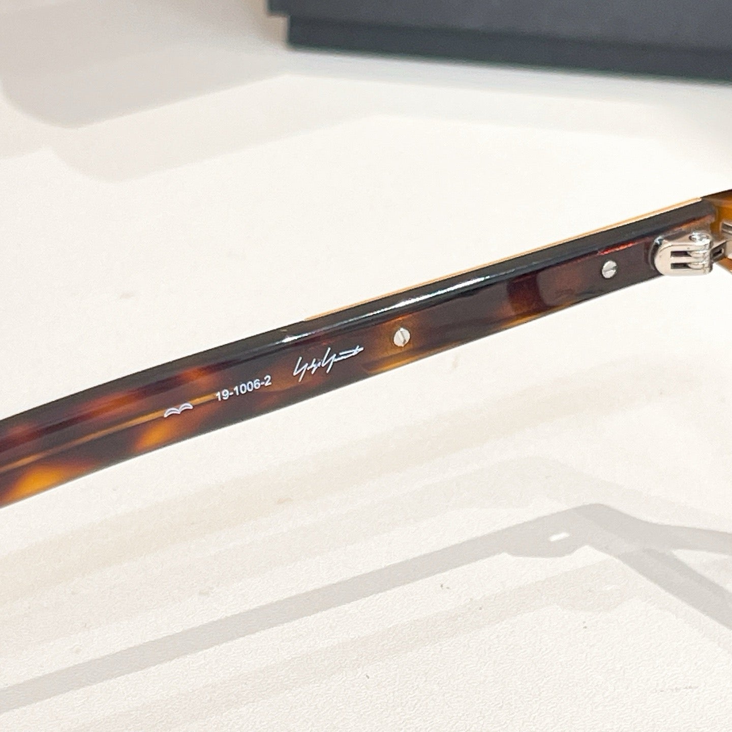 Model: 19-1006 Tortoiseshell Eyeglasses -Inspired Yohji Yamamoto