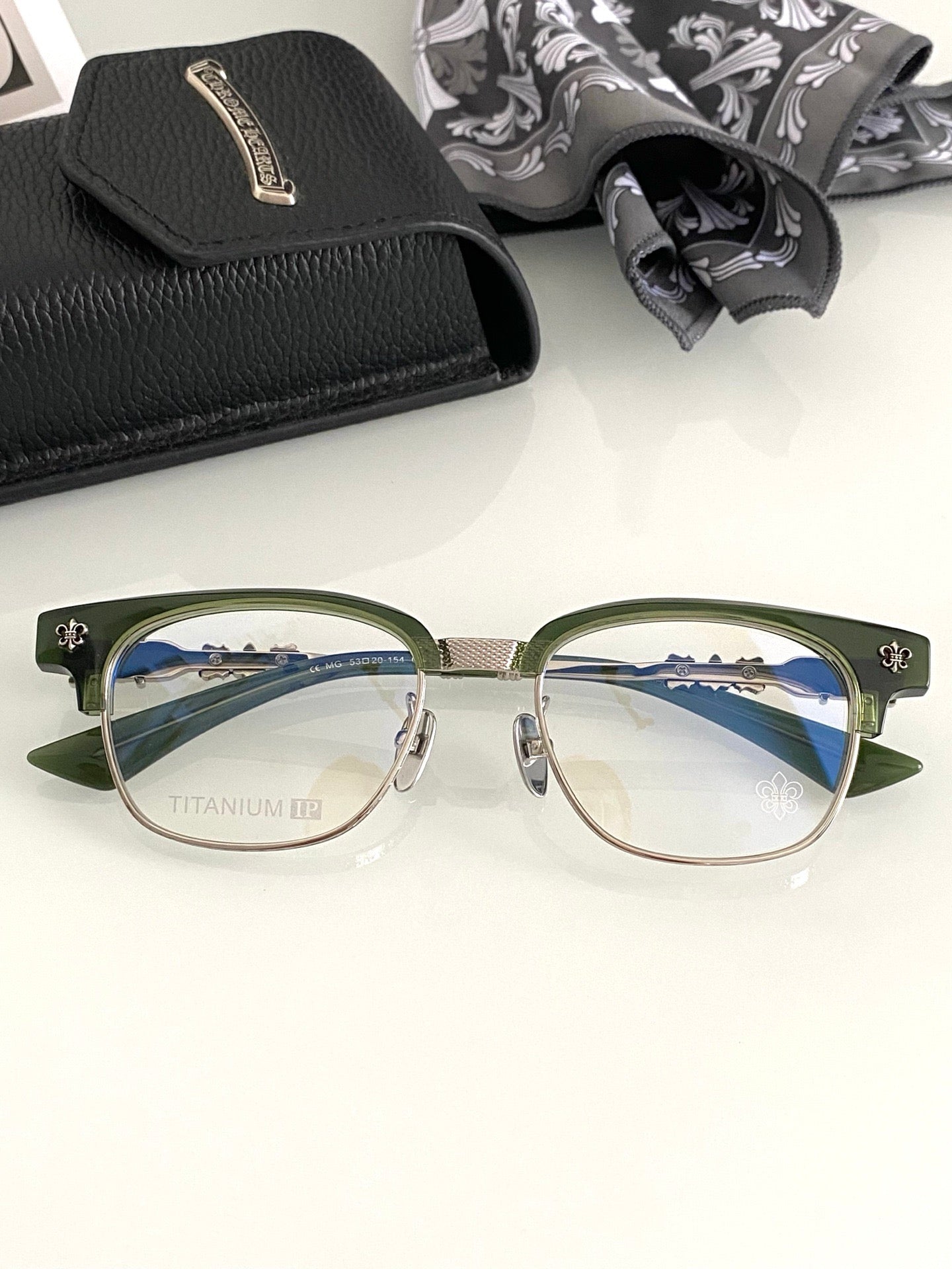 Inspired Chrome Hearts CH8224 – Bold Browline Optical Eyeglasses (1:1 Mirror Quality)