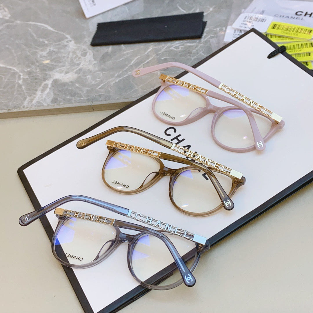 Inspired Chanel CH0817 – Cat-Eye Eyeglasses with Logo Chain Temples (1:1 Mirror Quality)