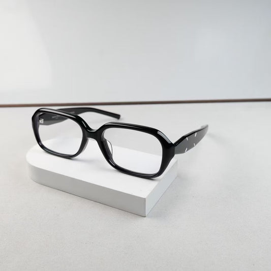 Inspired Gentle Monster x Maison Margeila MM212 01– Bold Rectangle Optical Glasses (1:1 Mirror Quality)