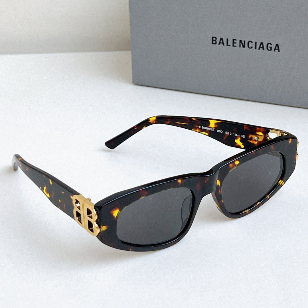 Inspired Balenciaga BB0095 – Tortoise Rectangle Sunglasses with Gold Logo (1:1 Mirror Quality)