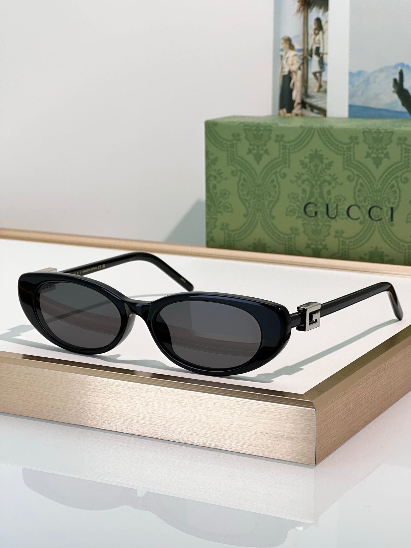 GG1680S Inspired Oval Cat-Eye Sunglasses – Slim Retro Frame with Signature G Logo