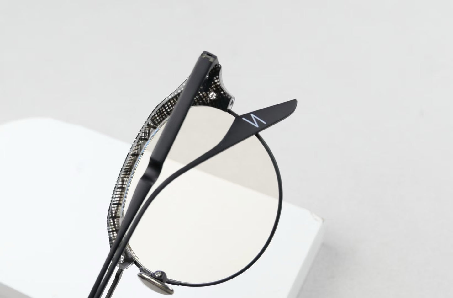 Model: 19-0080 Eyeglasses -Inspired Yohji Yamamoto
