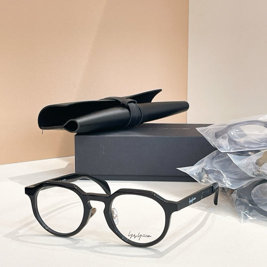 Model: 19-1005 Black Eyeglasses -Inspired Yohji Yamamoto