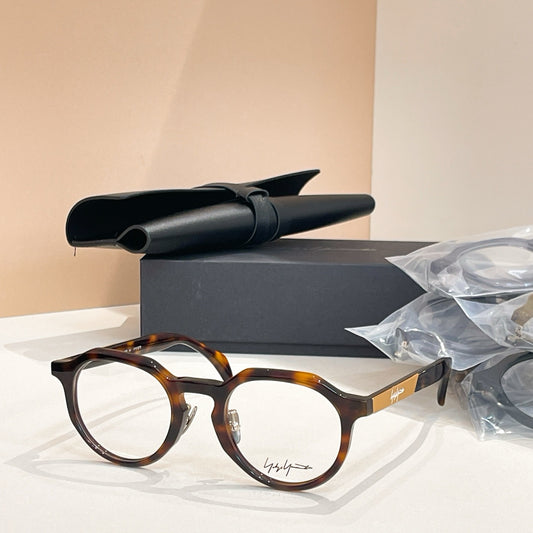 Model: 19-1005 Eyeglasses Tortoiseshell -Inspired Yohji Yamamoto