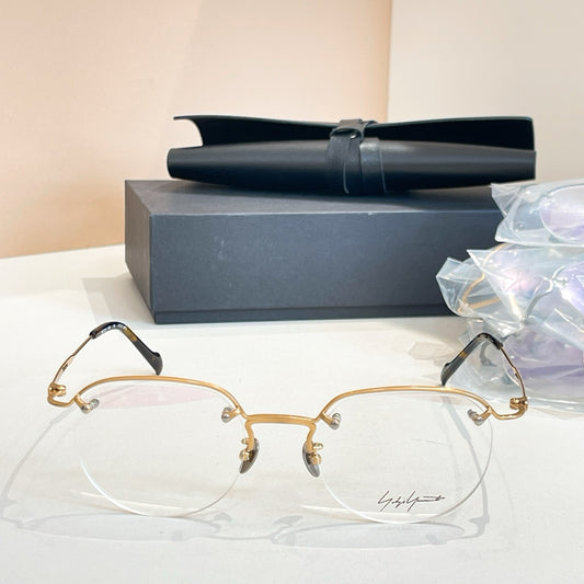 Model: 19-0041 Gold Eyeglasses -Inspired Yohji Yamamoto