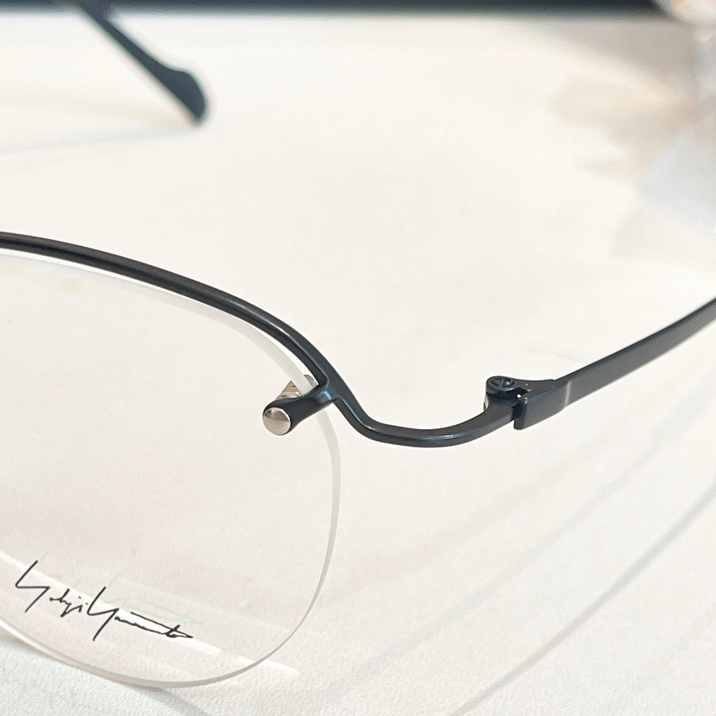 Model: 19-0041 Black Eyeglasses -Inspired Yohji Yamamoto