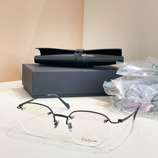Model: 19-0041 Black Eyeglasses -Inspired Yohji Yamamoto