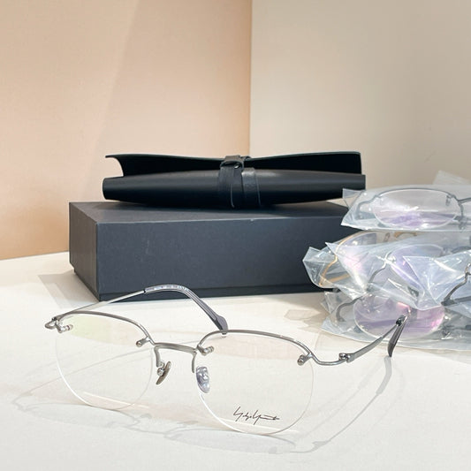 Model: 19-0041 Silver Eyeglasses -Inspired Yohji Yamamoto